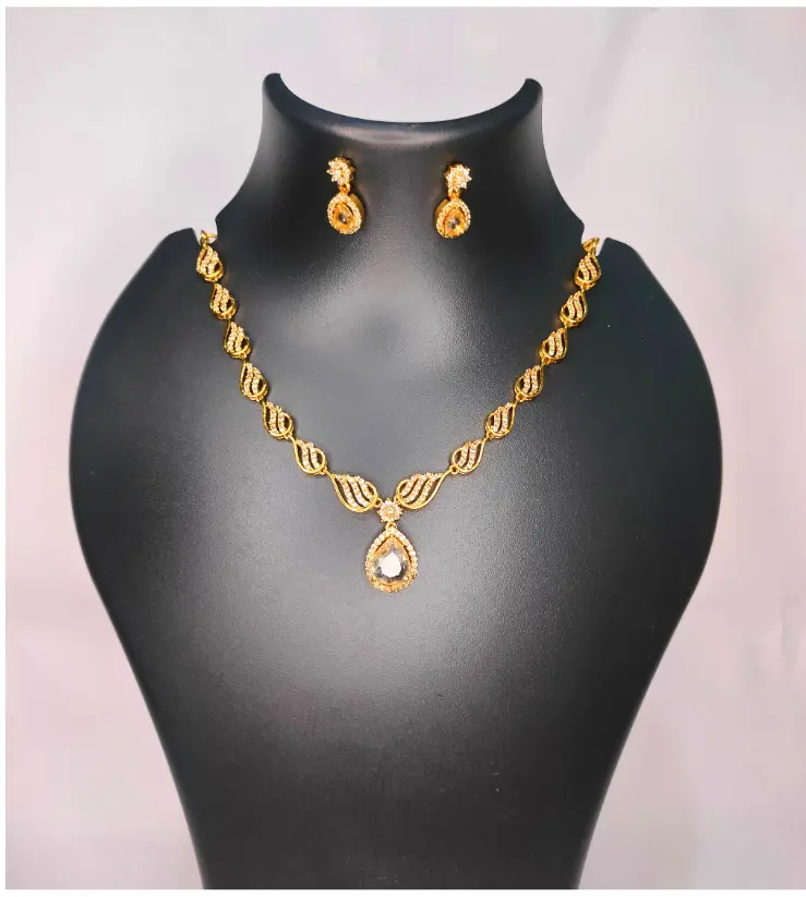 Elegant Gold-Plated Necklace Set with Teardrop Pendant & Matching Earrings